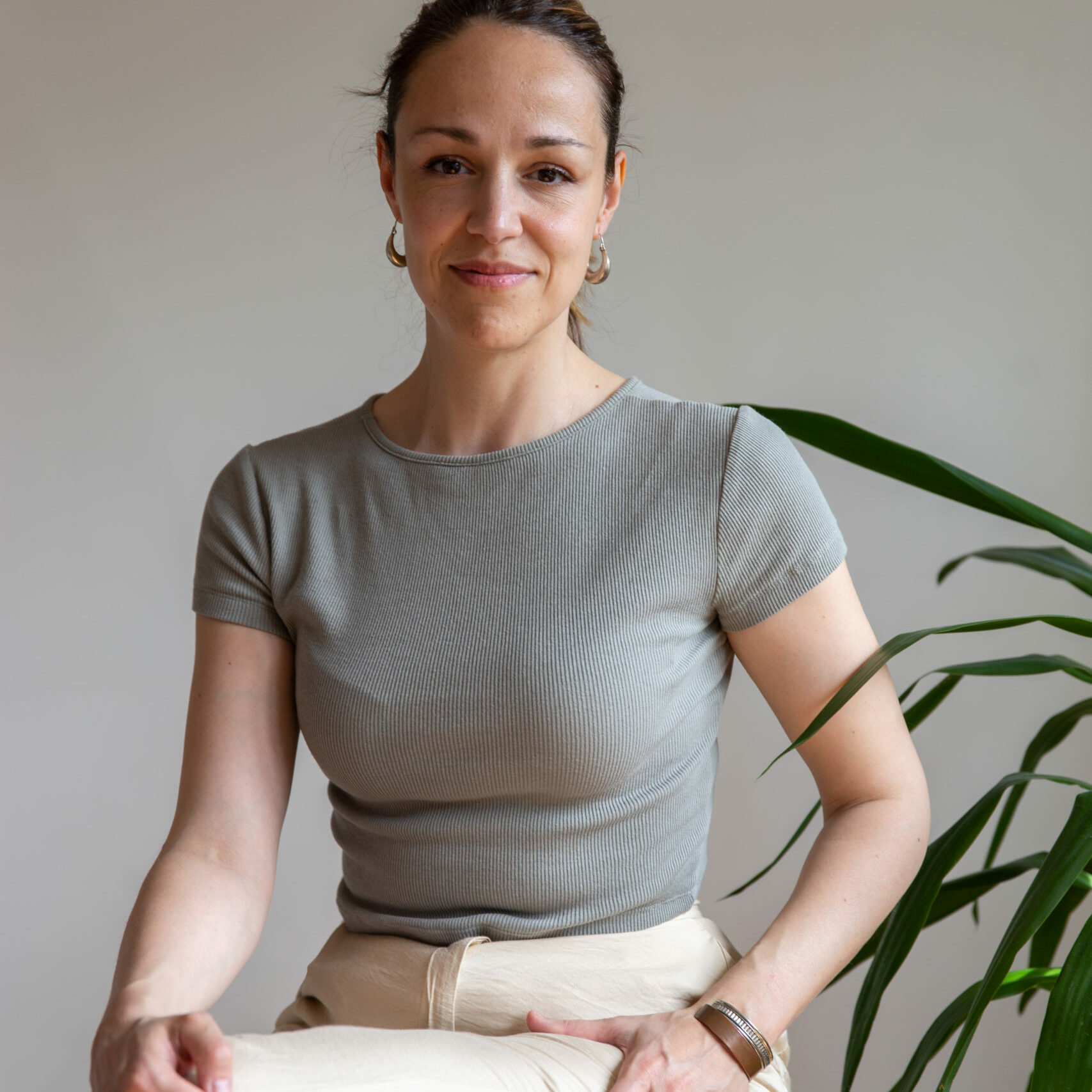 Janet Camela Massage therapist & Reflexologist